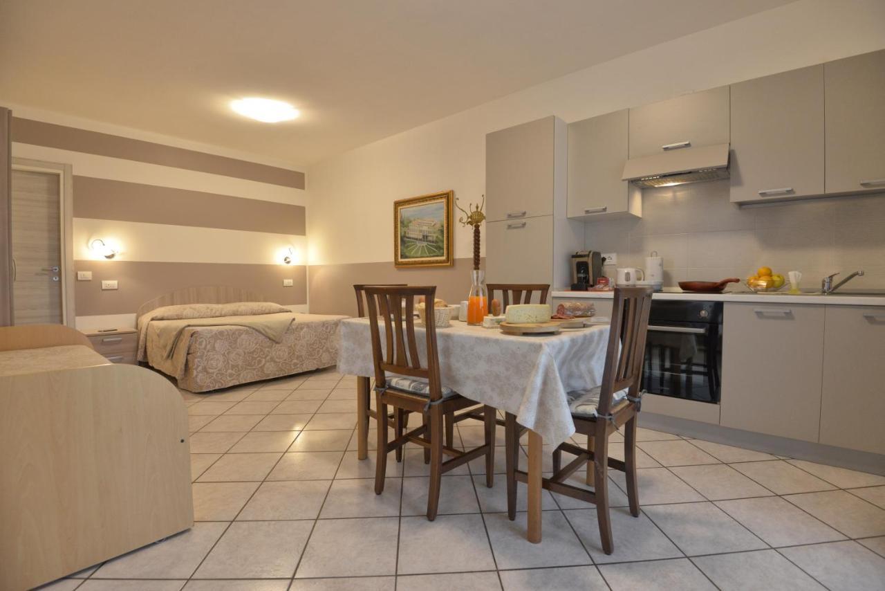 Antiche Mura Casa Vacanze Puegnago Exterior foto